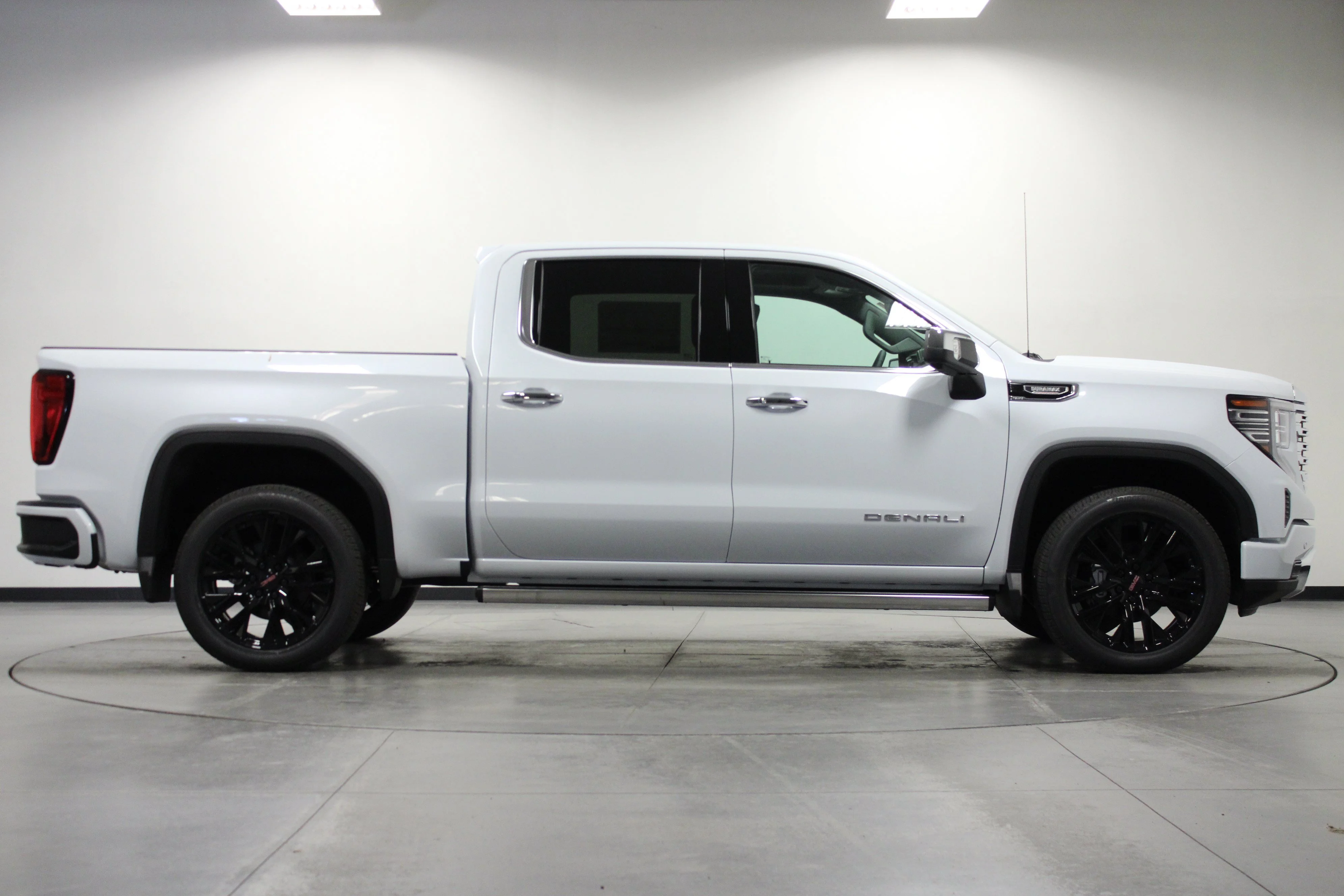 New 2026 Glacier White Tricoat GMC Denali image 3