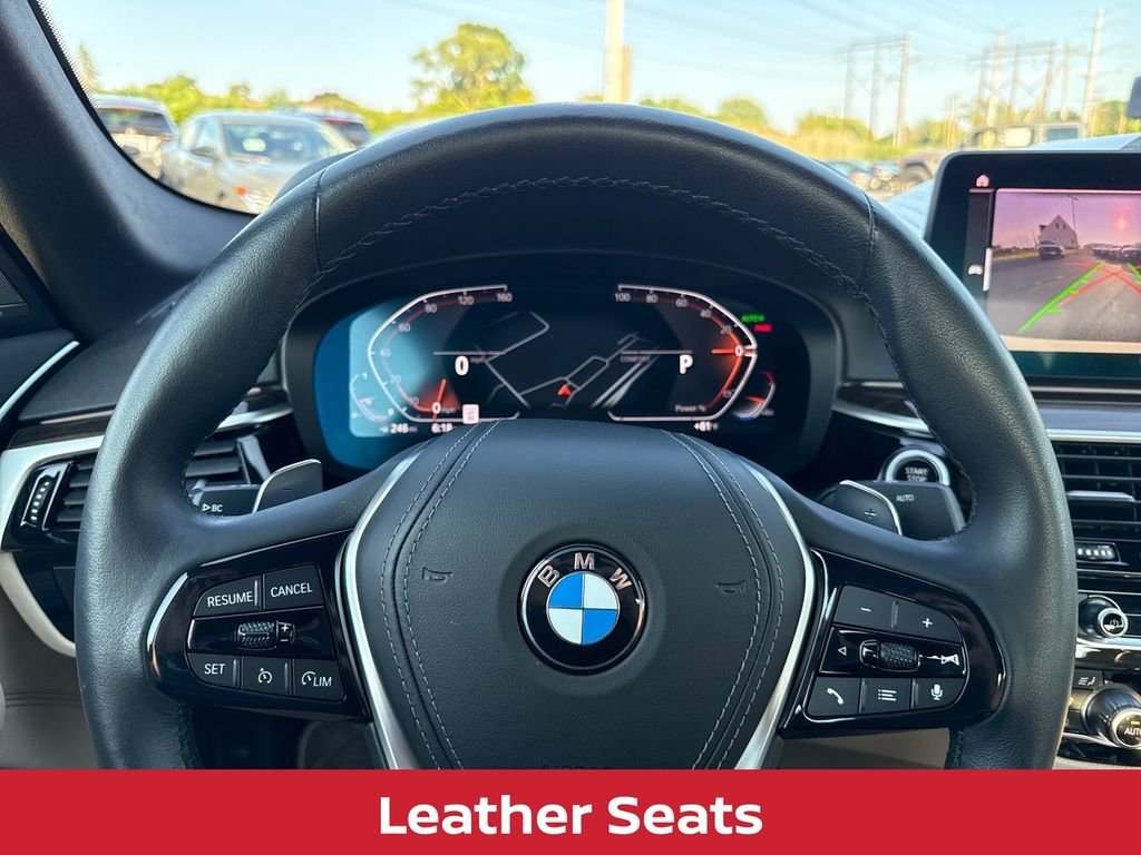 Used 2023 Alpine White BMW 540i xDrive w/premium pkg image 11