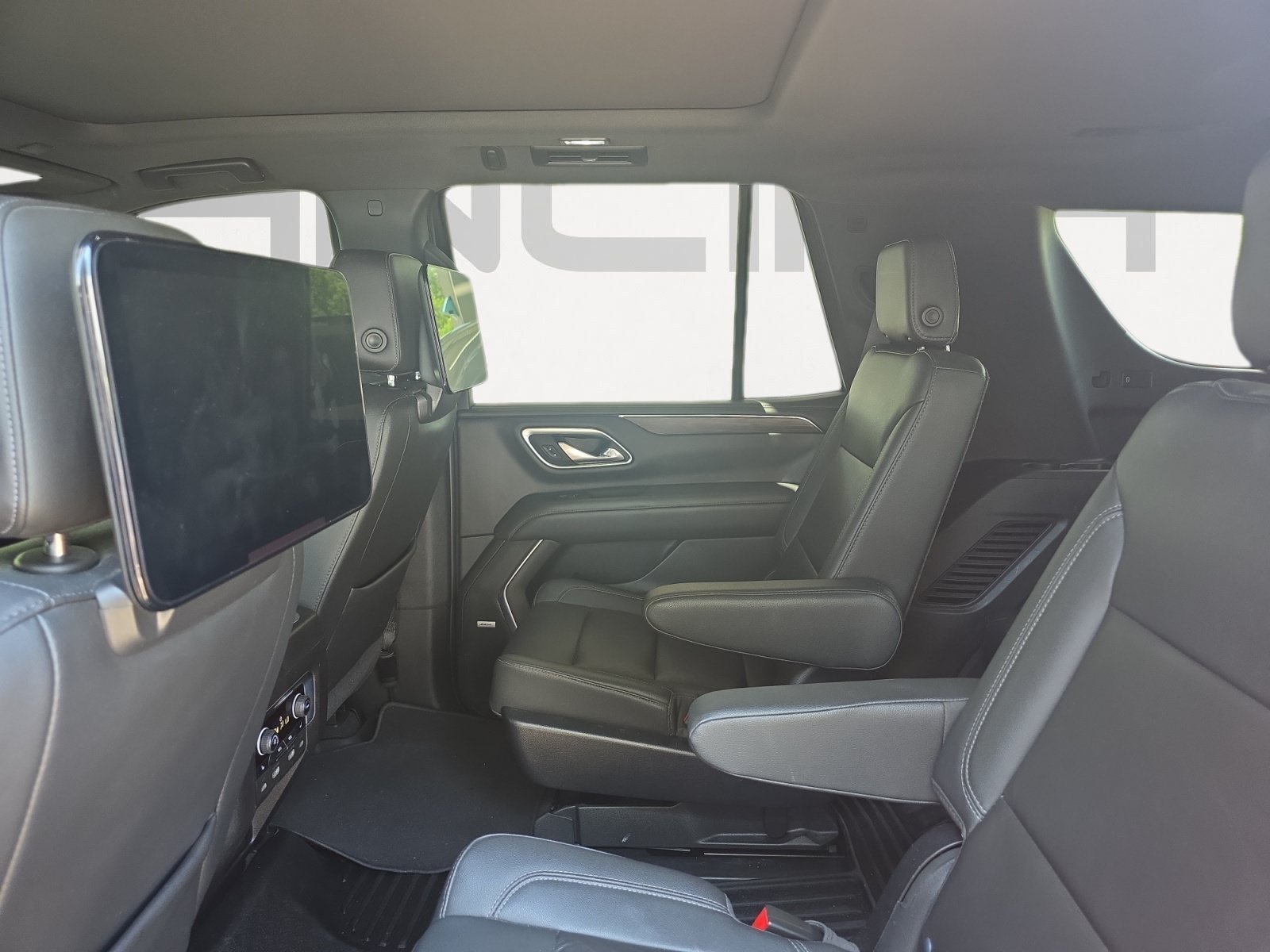 Used 2021 Cherry Red Tintcoat Chevrolet Z71 image 23