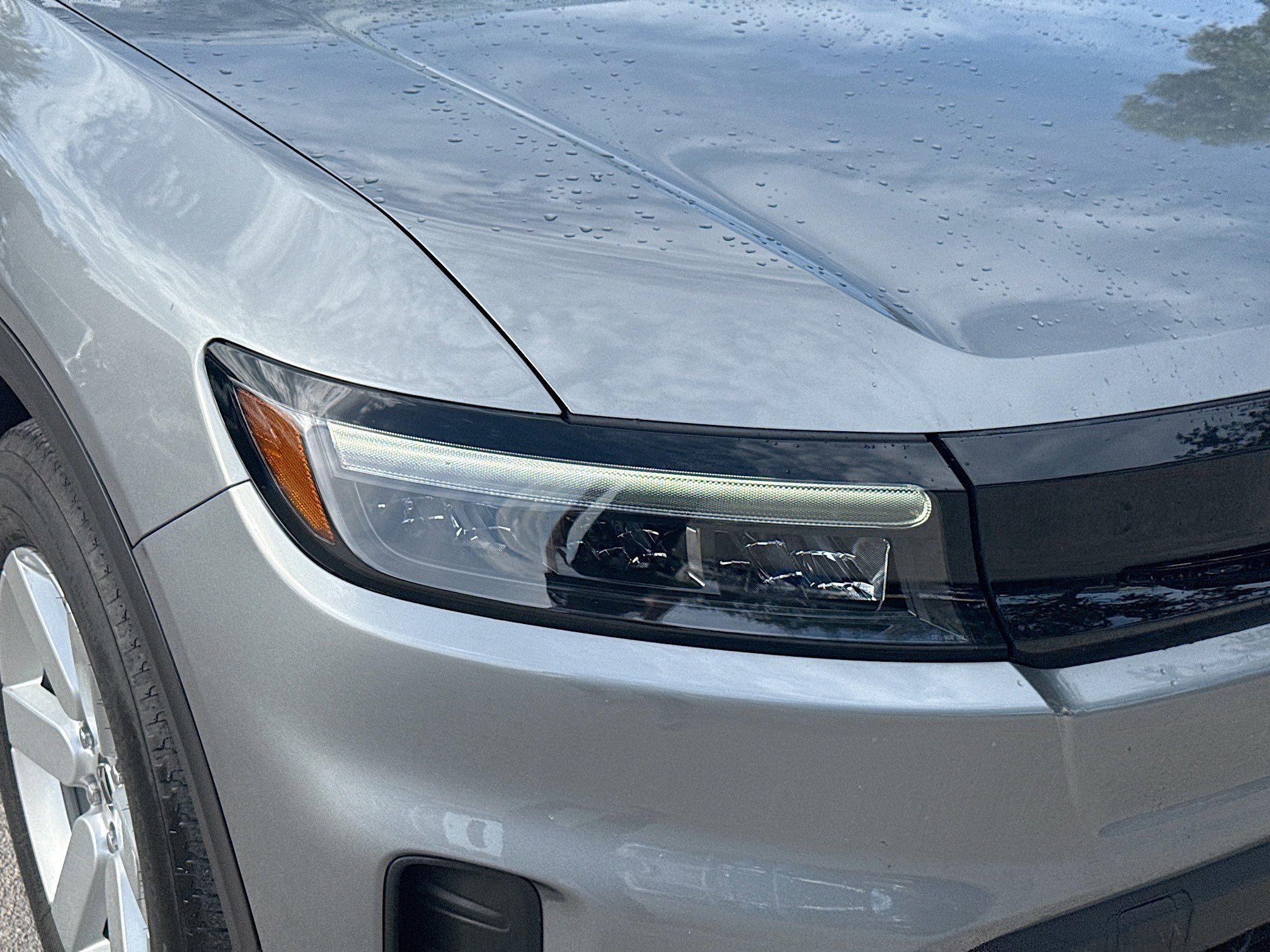 Used 2024 Mercury Silver Metallic Honda EX image 35
