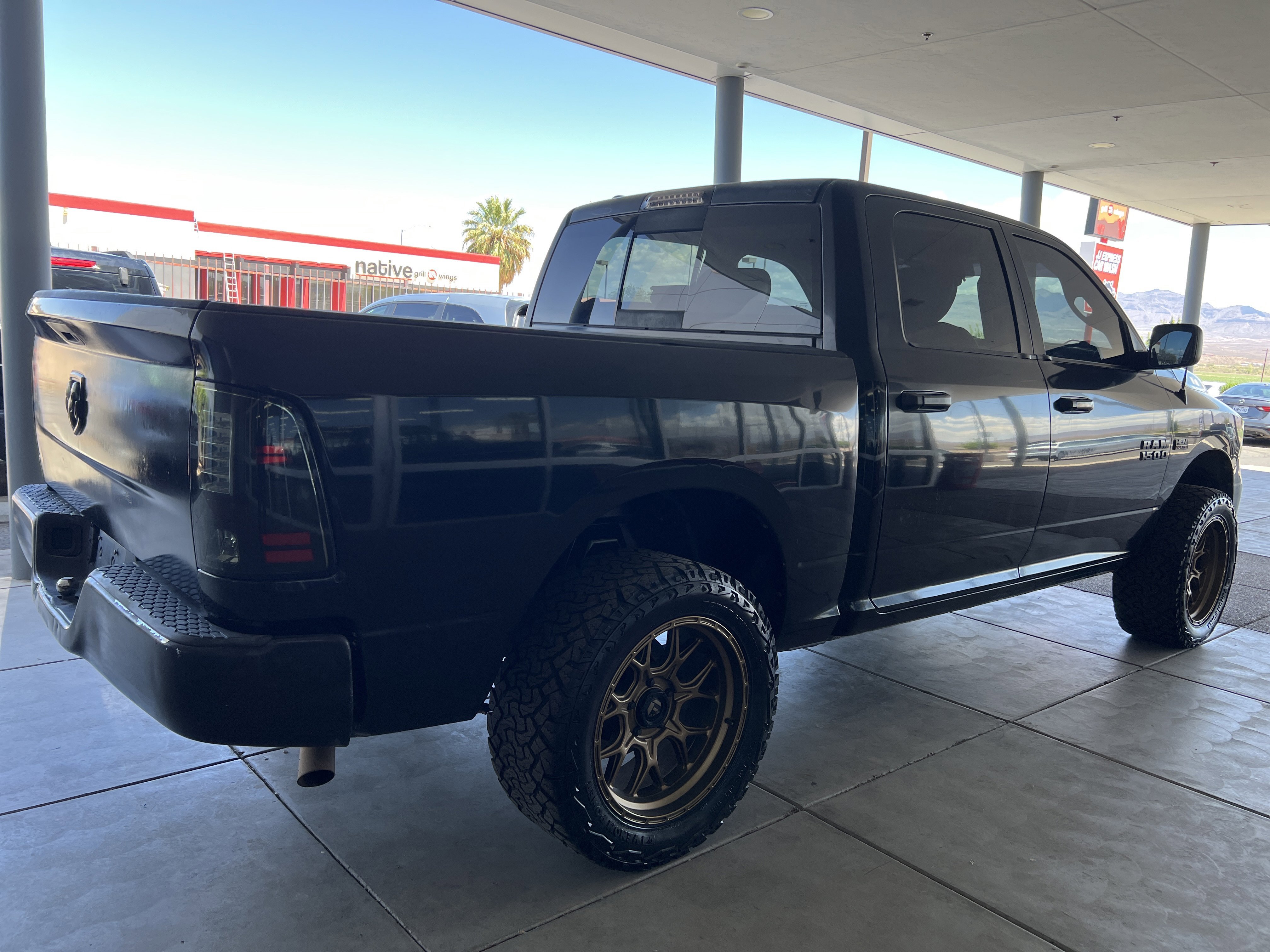 Used 2013 Black Ram SLT image 4