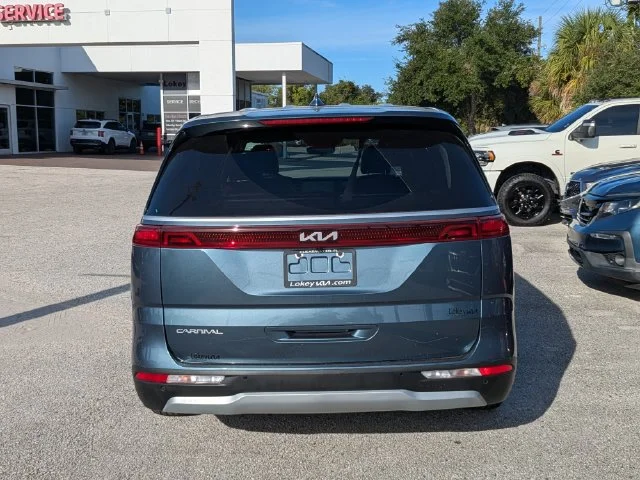 Used 2024 Blue Kia EX image 5