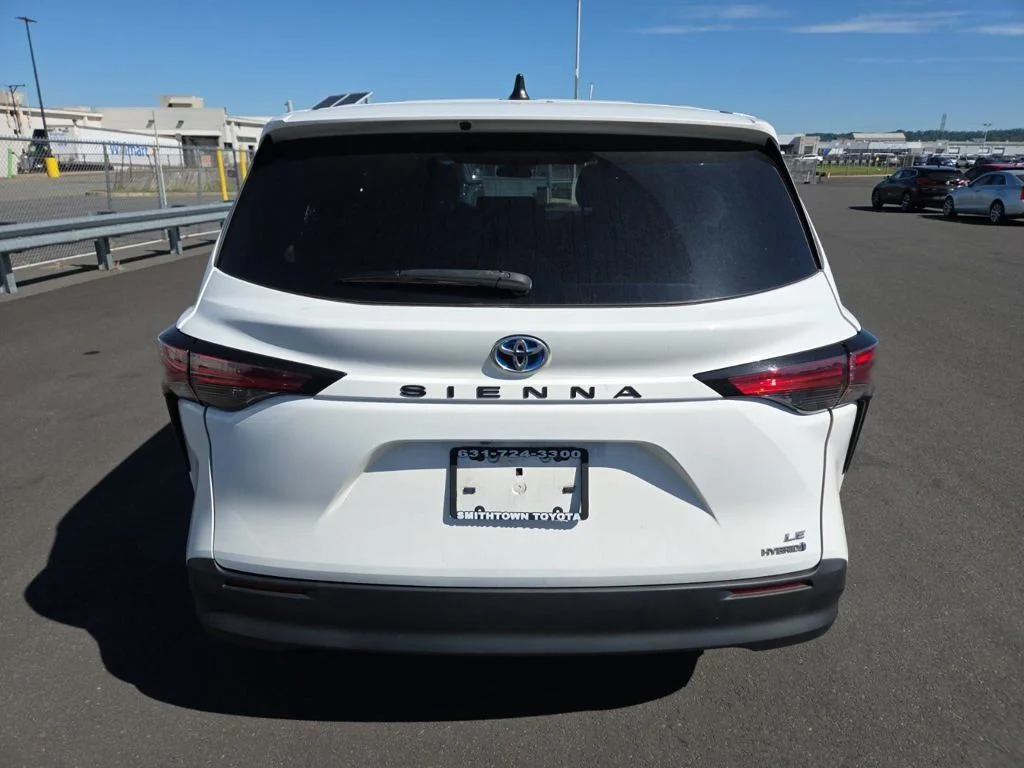 Certified Used 2022 White Toyota LE image 14