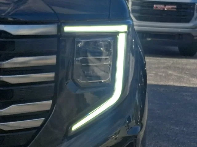 New 2026 Onyx Black GMC AT4 image 7