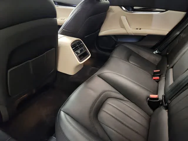 Used 2022 Bianco Maserati Modena image 28
