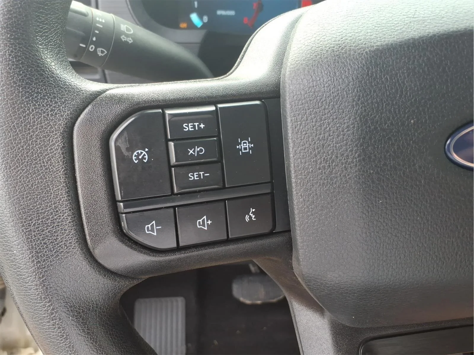 Used 2024 Oxford White Ford STX image 19