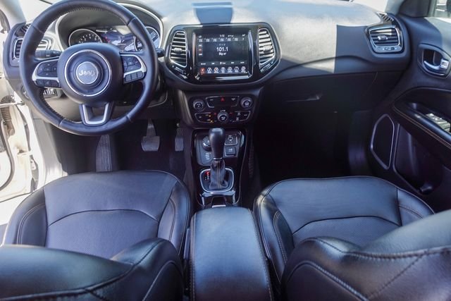 Used 2020 White Jeep Limited image 4