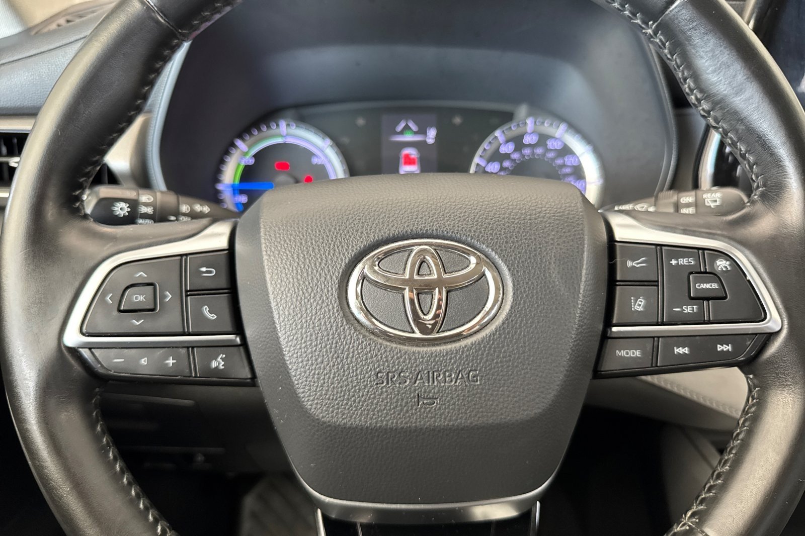 Certified Used 2021 Magnetic Gray Metallic Toyota Hybrid LE image 23