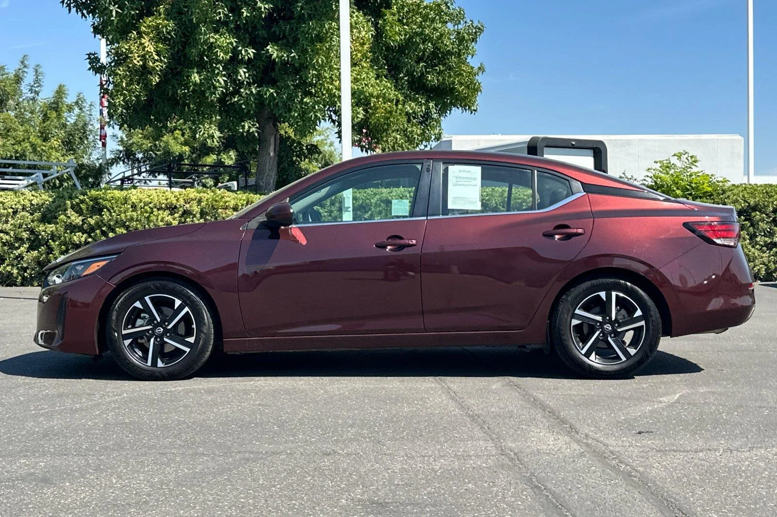 Certified Used 2025 Rosewood Metallic Nissan SV image 6