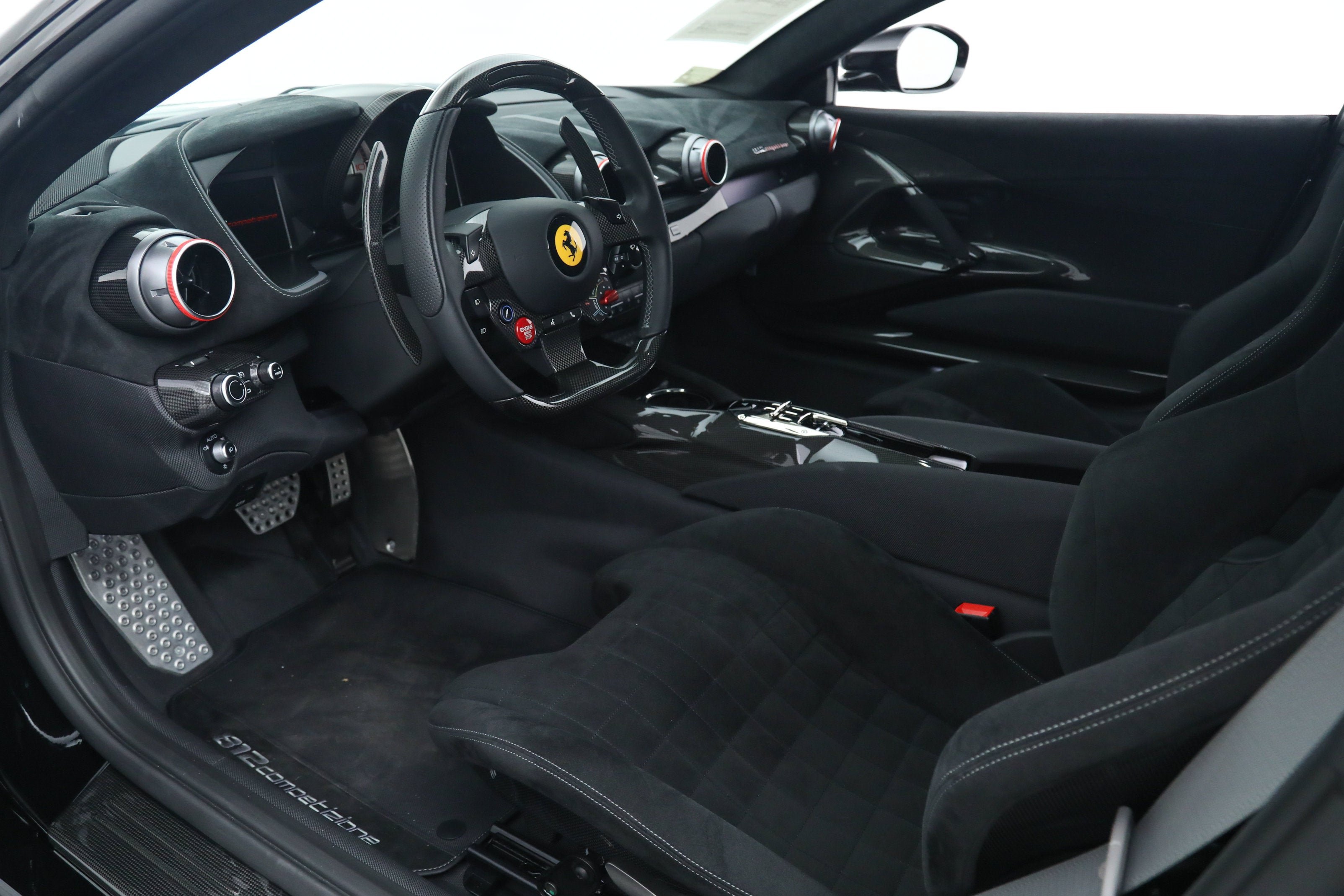 Used 2022 Nero Ferrari  image 2