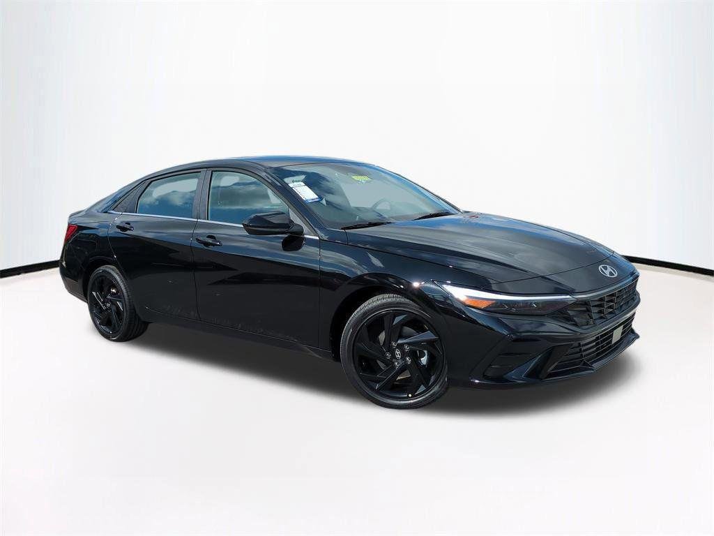 New 2026 Black Hyundai SEL Sport Premium image 2