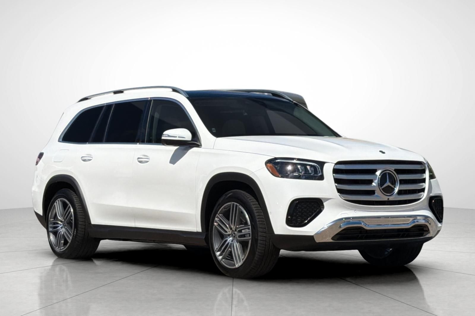 New 2026 Polar White Mercedes-Benz GLS 450 image 32