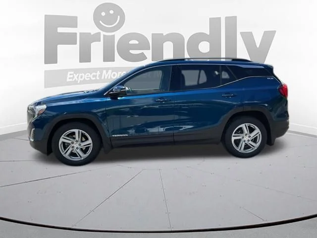 Used 2019 Blue Emerald Metallic GMC  image 3