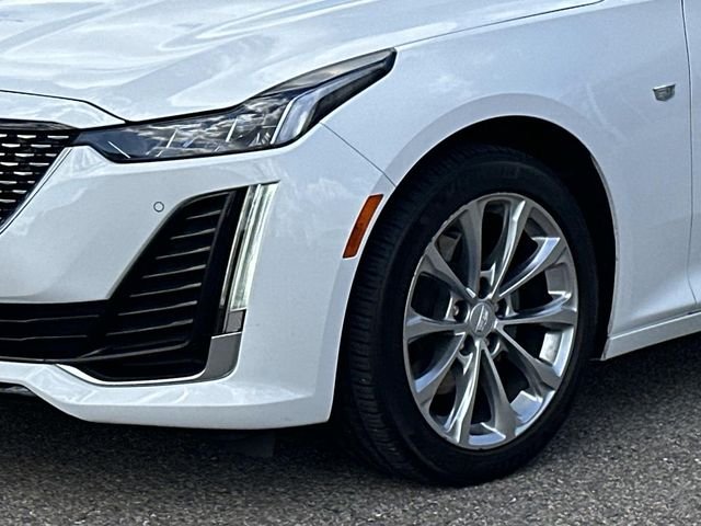 Used 2022 White Cadillac Premium Luxury image 7