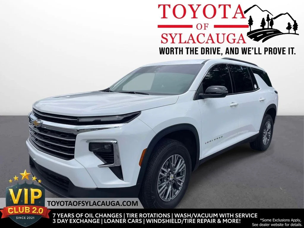 2025 Chevrolet Traverse FWD LT's photo