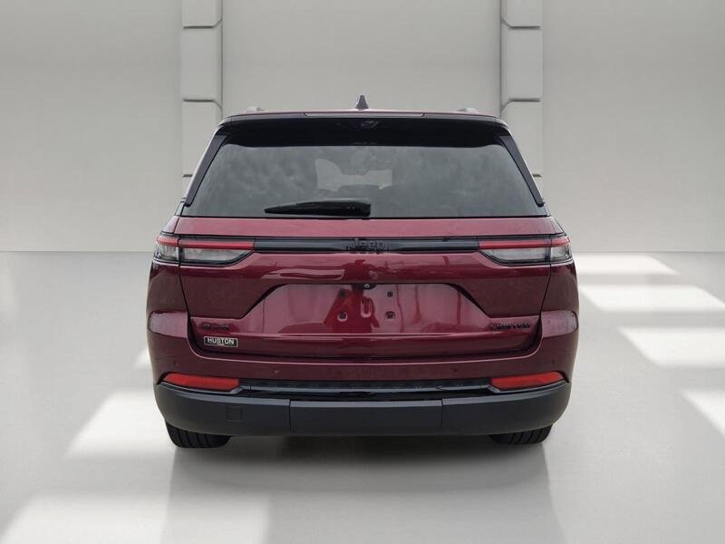 Used 2024 Velvet Red Pearlcoat JEEP LIMITED 4X4 image 4