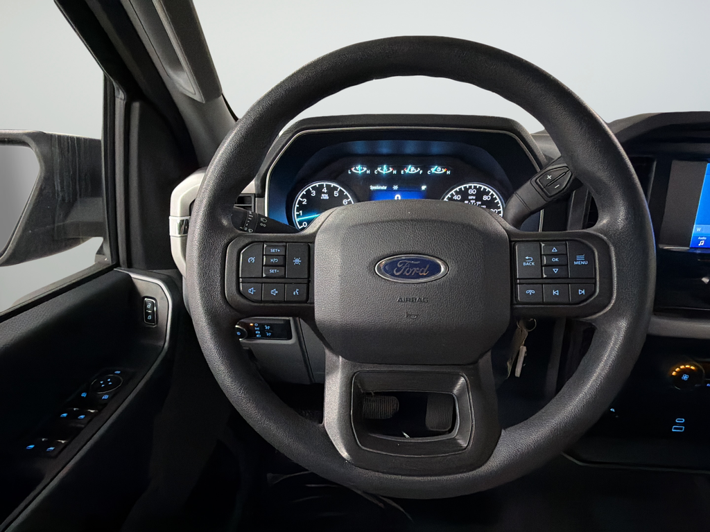 Used 2023 Black Ford XLT image 37