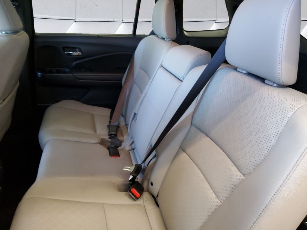 Used 2019 Gray Honda Elite image 18