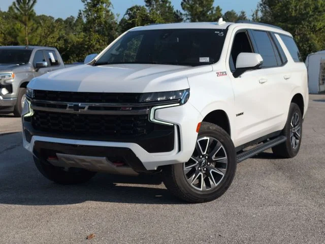 Used 2021 White Chevrolet Z71 image 1