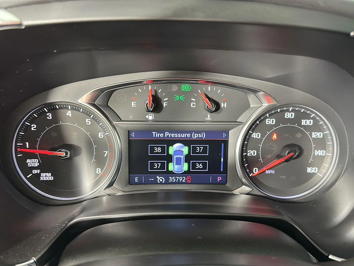 Used 2024 Summit White Chevrolet LT image 14