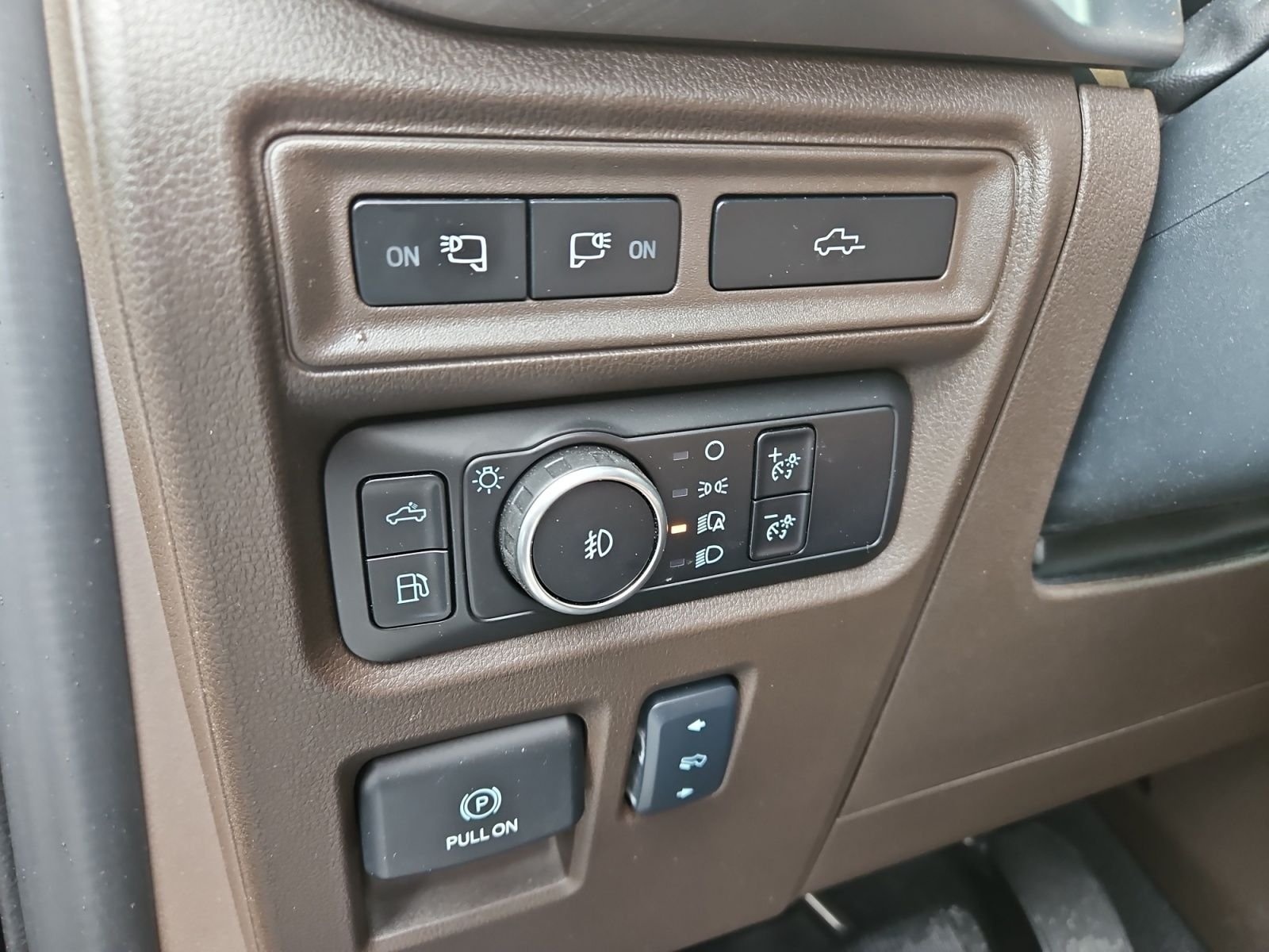 Used 2024 Black Ford King Ranch image 23
