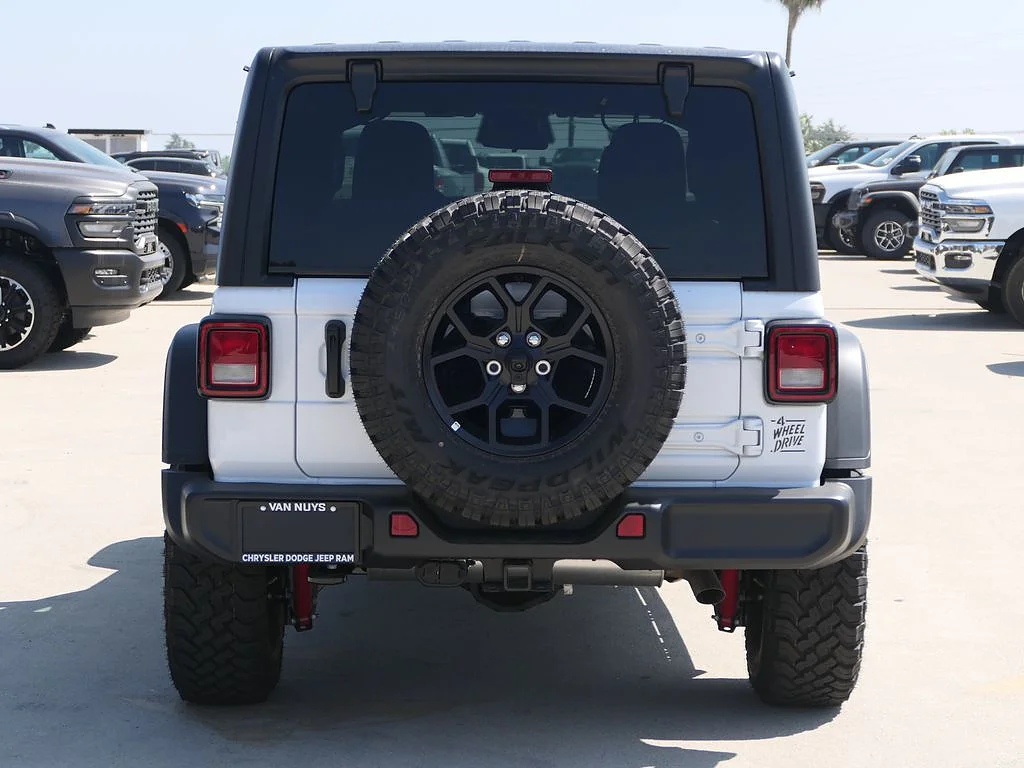 New 2026 Bright White Clear Coat Jeep 4-Door Willys 4x4 image 5