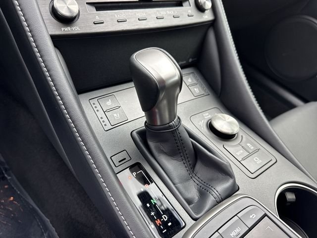 2024 Lexus RC 300 - Photo 20