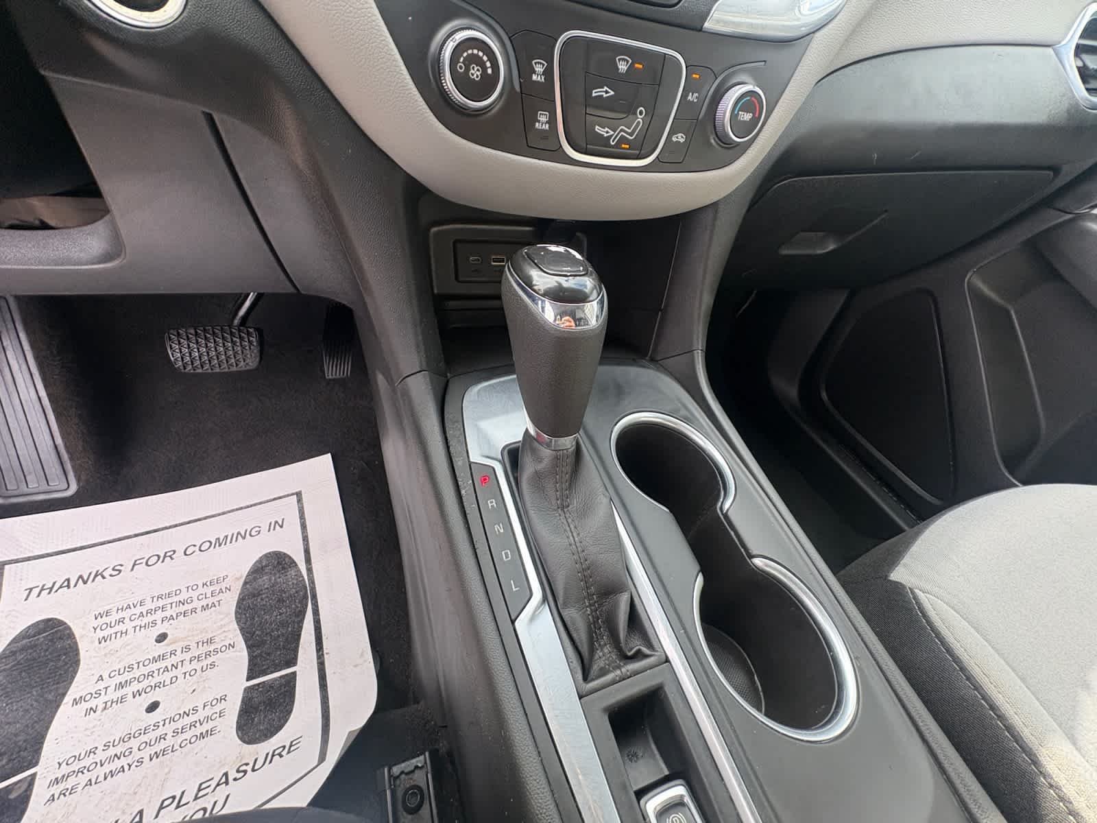 Used 2019 Summit White Chevrolet LS image 19