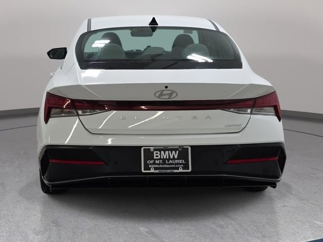 Used 2024 White Hyundai Limited image 7