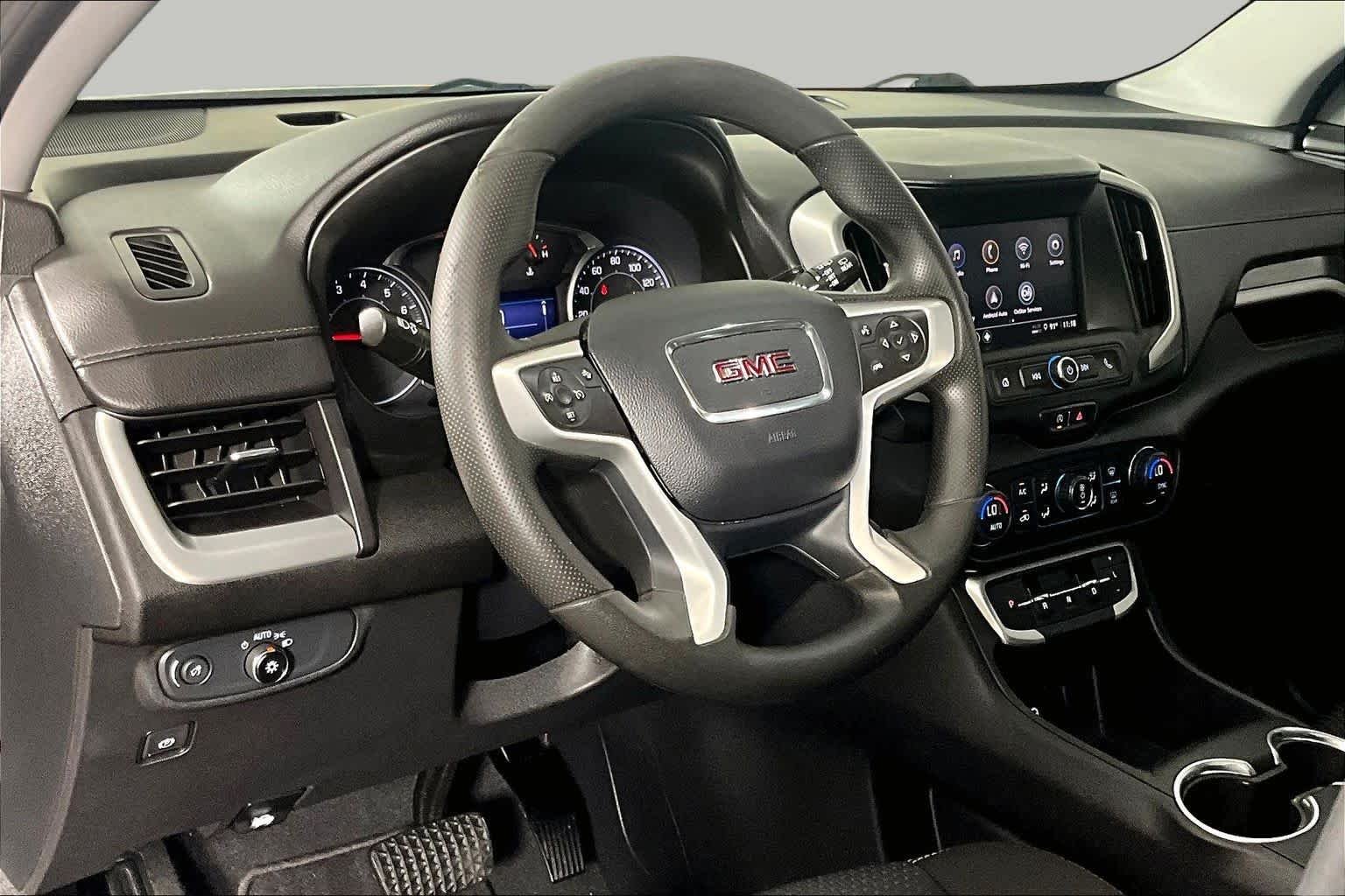 2022 GMC Terrain SLE - Photo 16