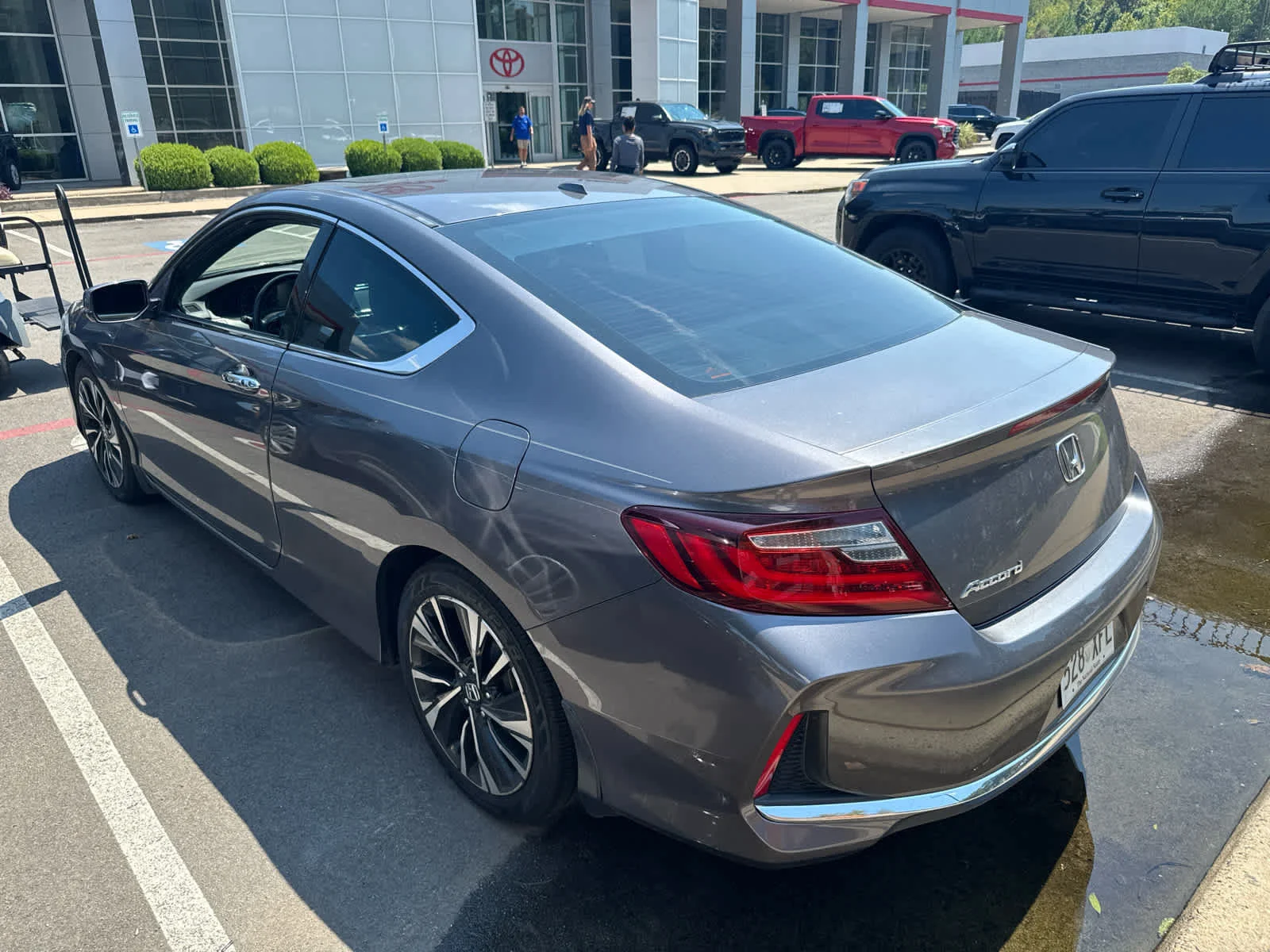 Used 2017 Modern Steel Metallic Honda EX image 3