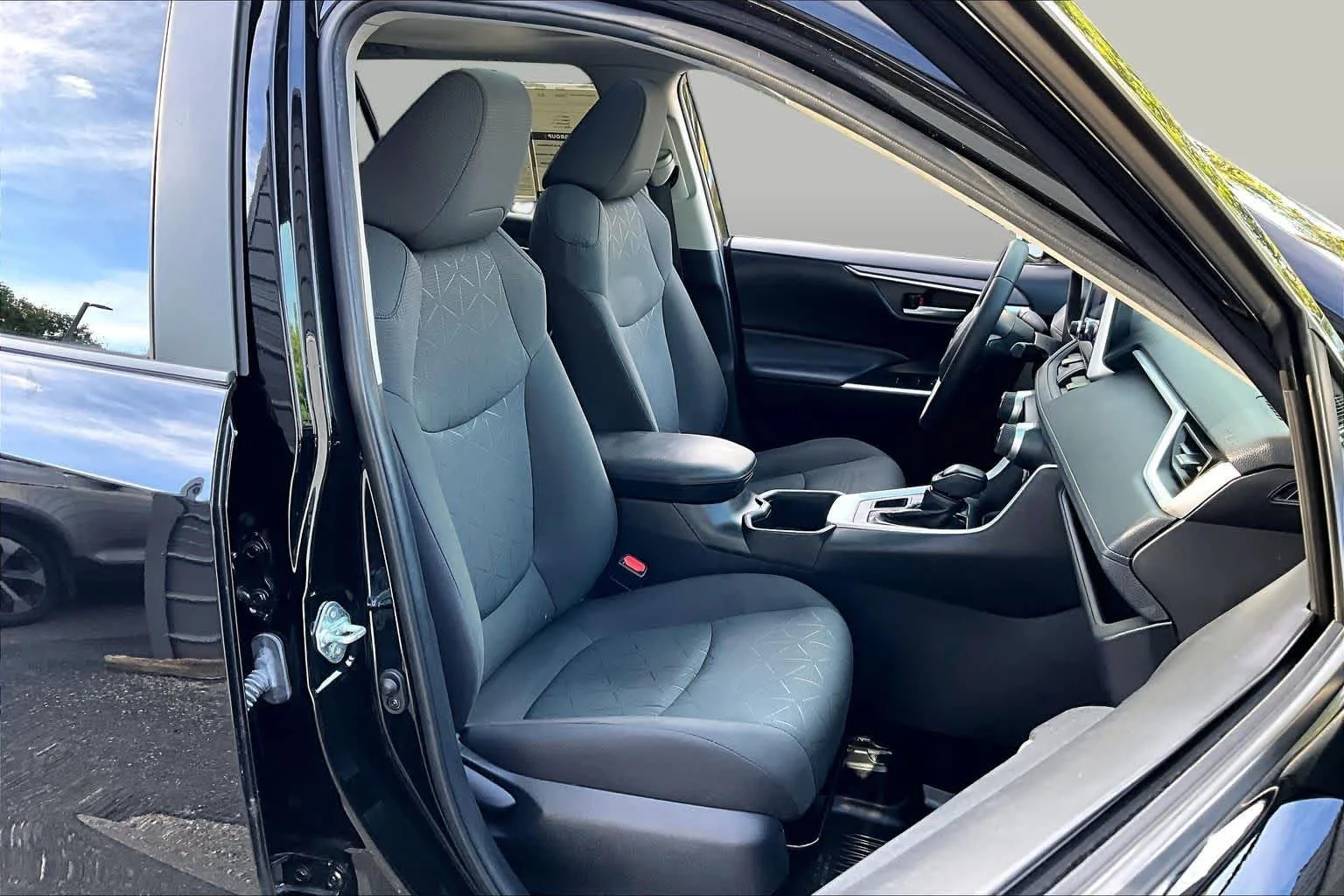 Used 2024 Midnight Black Metallic Toyota XLE image 8