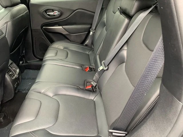 Used 2020 Gray Jeep Limited image 16