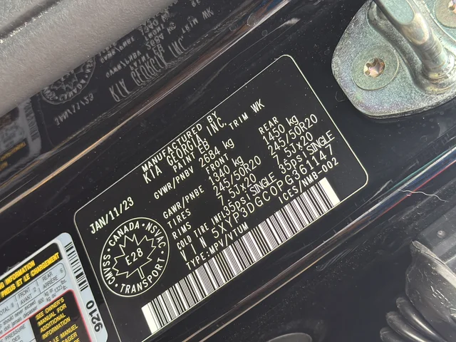 Used 2023 Black Kia EX image 36