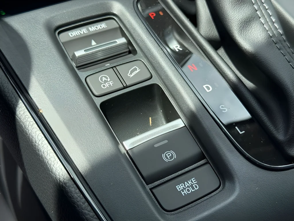 New 2026 Urban Gray Pearl Honda EX-L image 27