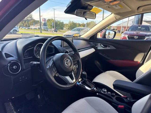 Used 2016 Red Mazda Grand Touring image 12