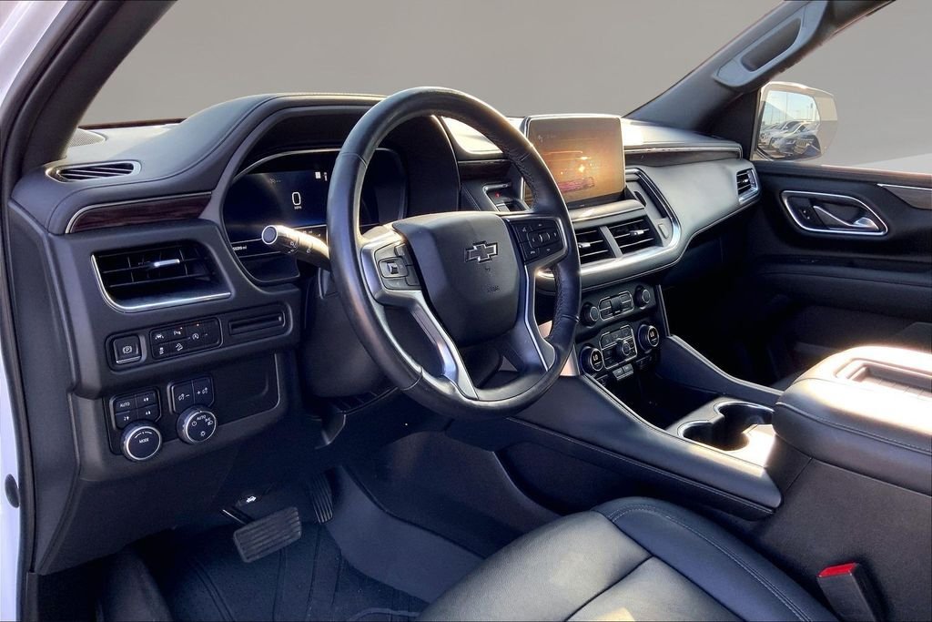 Used 2023 Summit White Chevrolet Z71 image 14