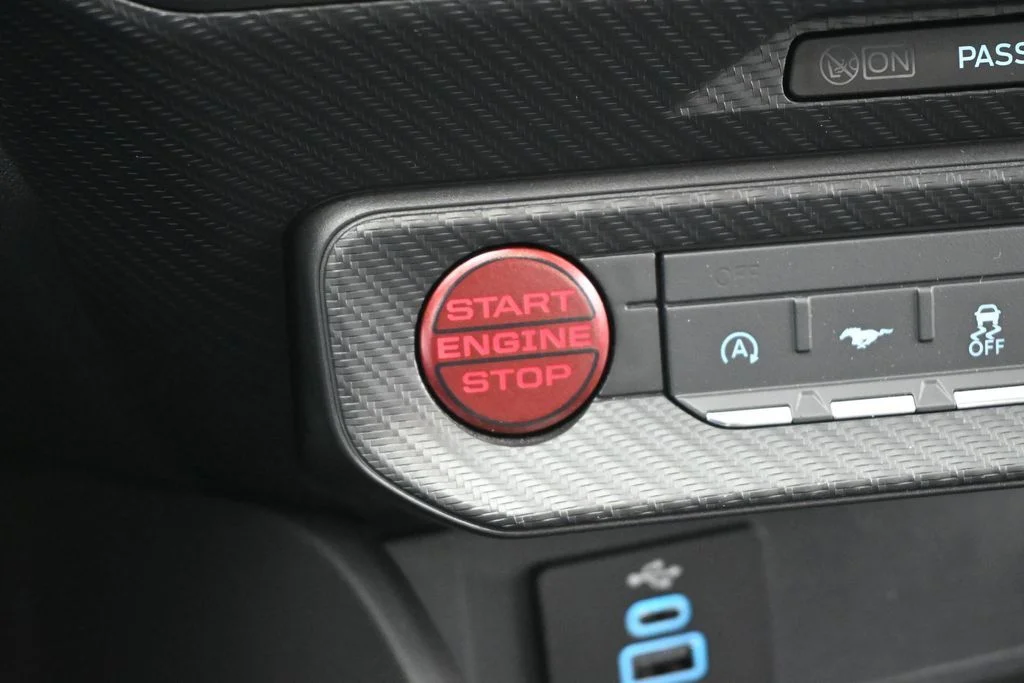 New 2026 Oxford White Ford EcoBoost image 12