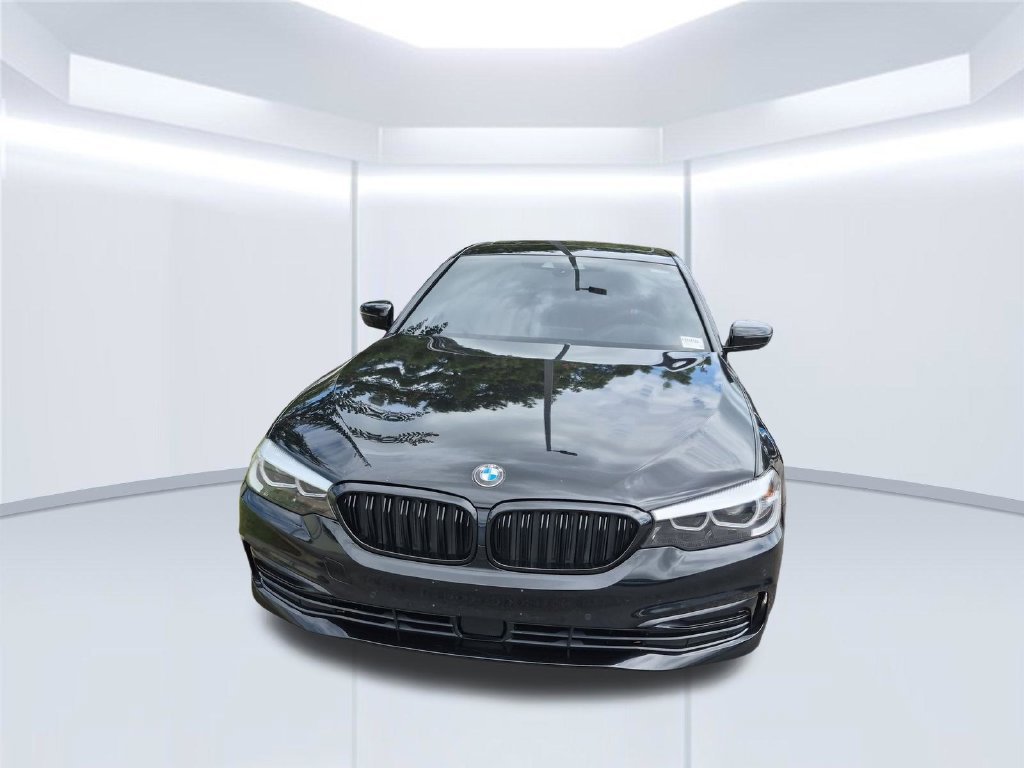 Used 2019 Black BMW 530i xDrive image 5