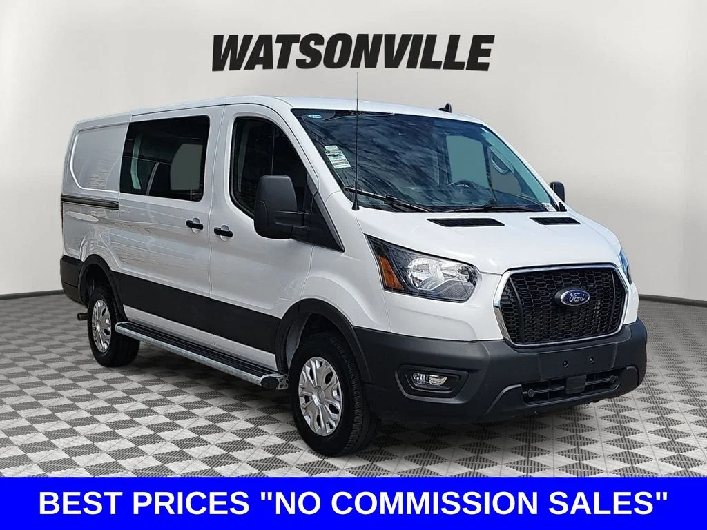 Used 2025 White Ford Base image 1