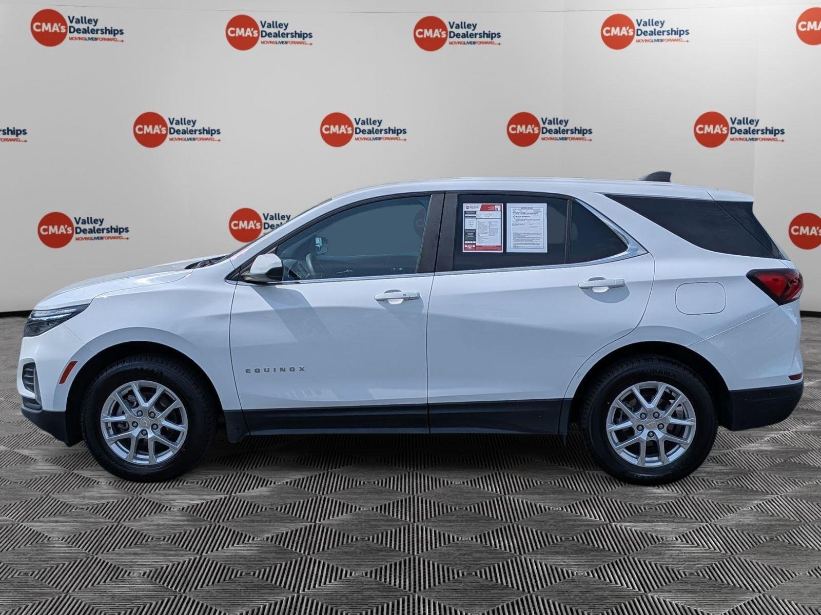 Used 2022 Summit White Chevrolet LT image 8