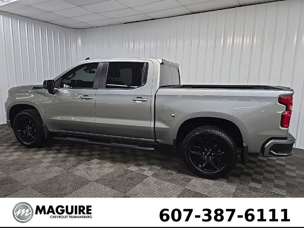 Used 2023 Gray Chevrolet RST image 4
