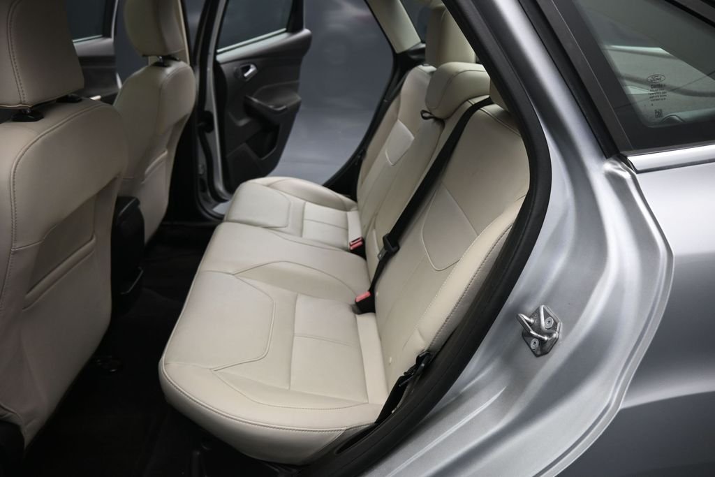 Used 2023 Black Ford Outer Banks image 20