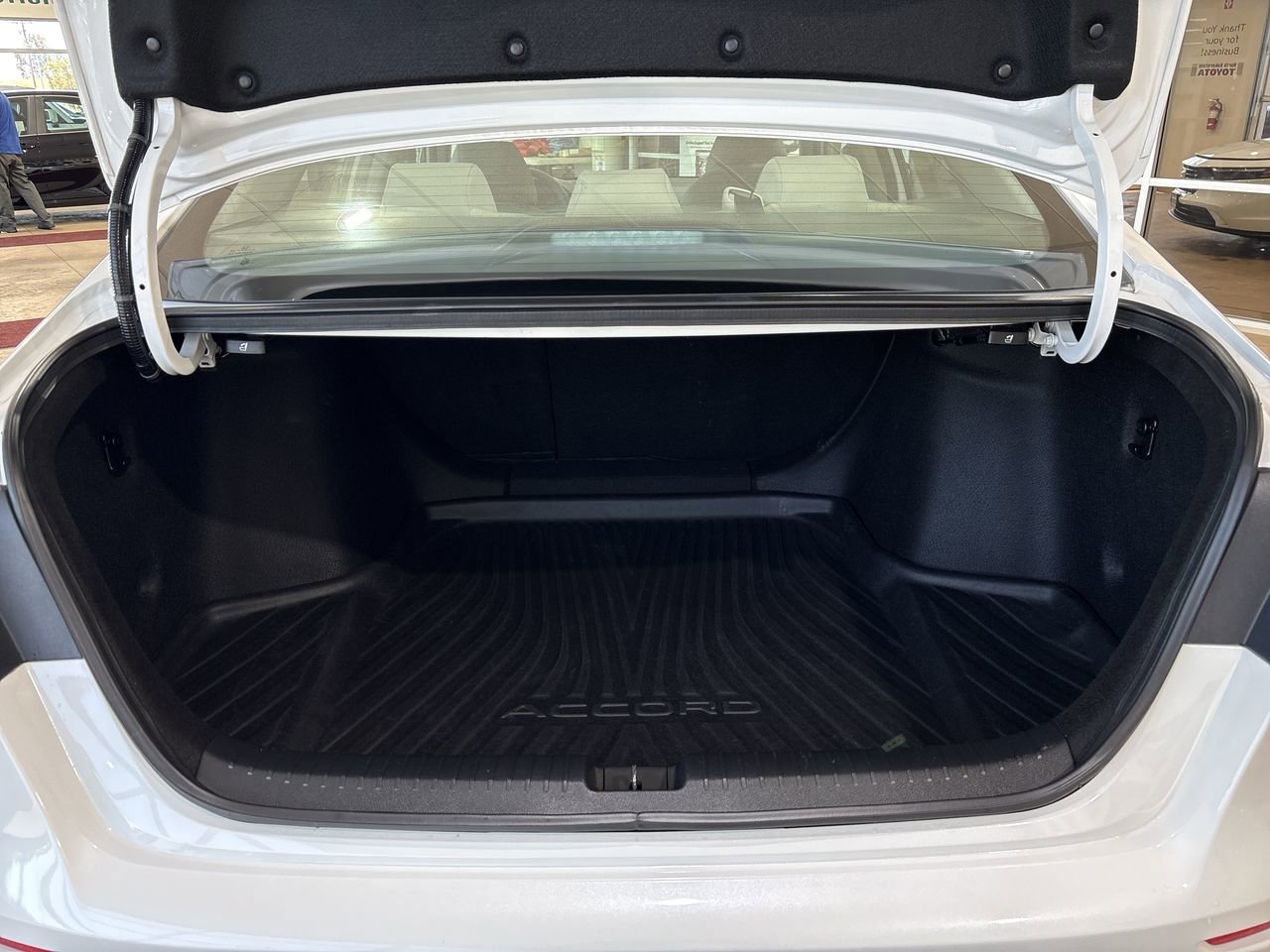 Used 2024 White Honda EX image 24