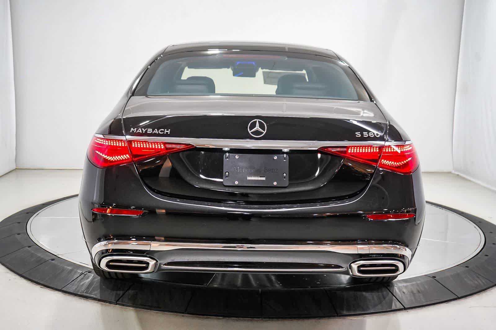 New 2026 Obsidian Black Metallic Mercedes-Benz Maybach S 580 image 5