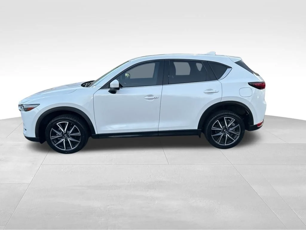 Used 2018 White Mazda Grand Touring image 2