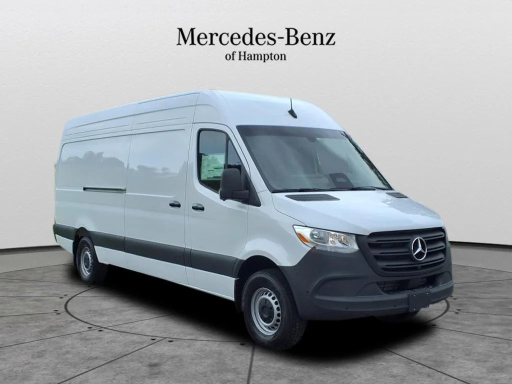 2025 Mercedes-Benz Sprinter 2500 170 WB HO High Roof's photo