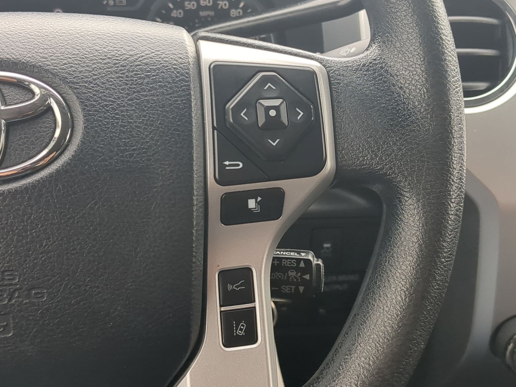 Used 2019 Barcelona Red Metallic Toyota SR5 image 18