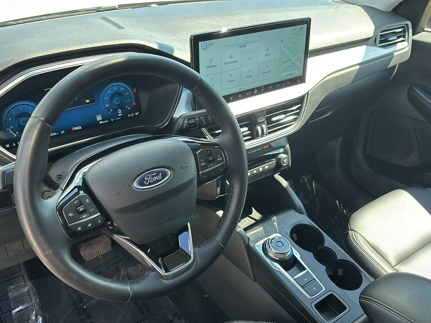 Used 2025 Space Silver Ford Platinum image 14