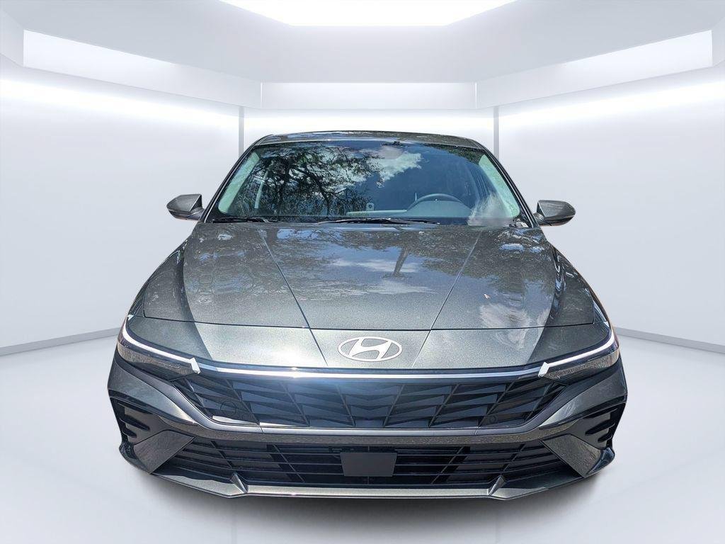 New 2026 Gray Hyundai Limited image 8